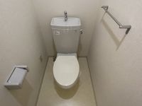 ゆったりとした空間のトイレです