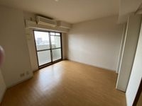写真は同マンションの他のお部屋のものです