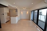 写真は同マンションの違うお部屋のものです