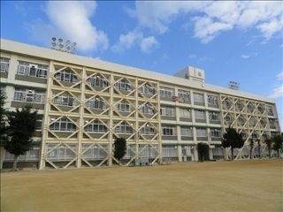 神戸市立御影中学校