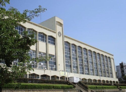 神戸市立布引中学校