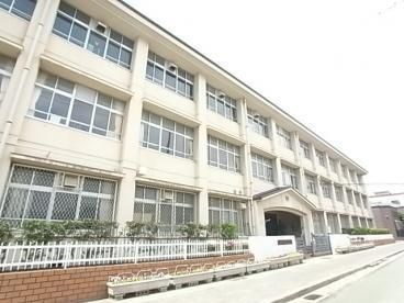 写真：神戸市立兵庫中学校