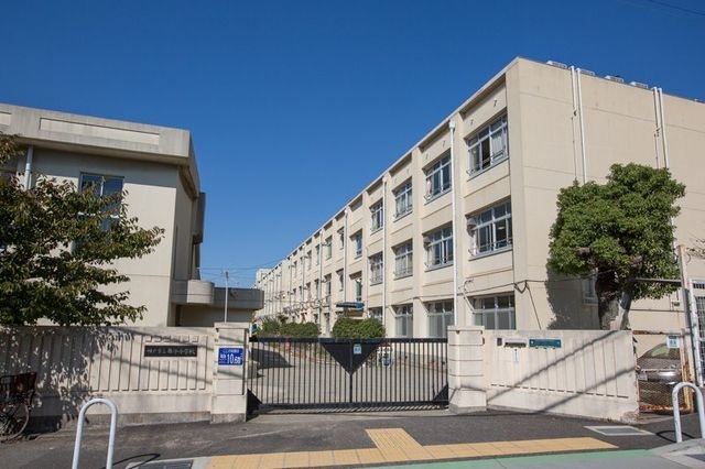 神戸市立舞子小学校
