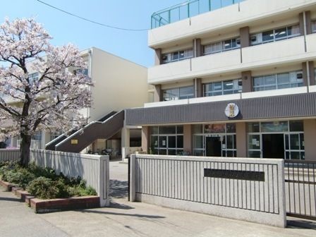 神戸市立西須磨小学校