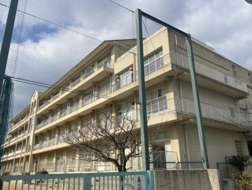 神戸市立灘小学校