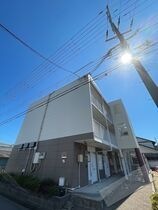 レオパレスメルツェⅡの外観