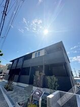 エレガントカーサC棟の外観