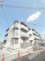 Ｄ-ＲＯＯＭ ＮＡＮＫＡＩの外観