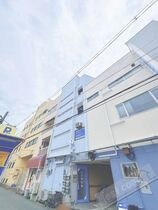 オリーブ泉佐野駅前ビルの外観
