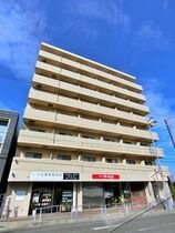 中井マンションの外観