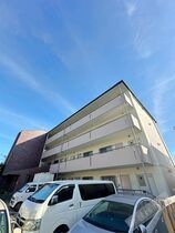 カワトコーポラスの外観