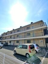 モアクレスト綾園の外観