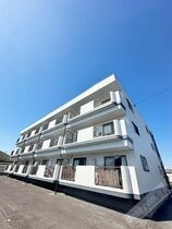 アムール和泉の外観