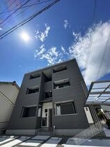 Raffine貝塚の外観