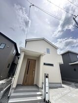 泉佐野市長滝 第1期 2号棟の外観