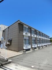 写真：レオパレス楠見中の外観