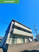 メゾンドヒルの外観