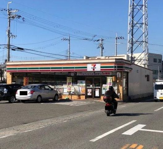 セブンイレブン和歌山楠見中店