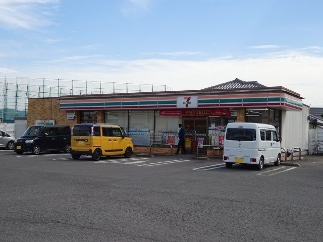 セブンイレブン紀の川打田店