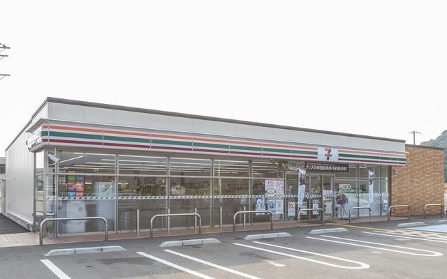 セブンイレブン和歌山和佐関戸店