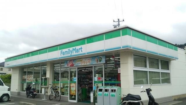 ファミリーマート和歌山内原店