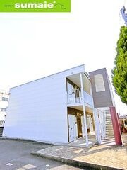 写真:レオパレスエスコートの外観