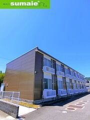 写真:レオパレスルミエールの外観