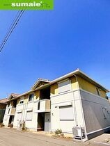 メゾン　フローラ　A棟の外観
