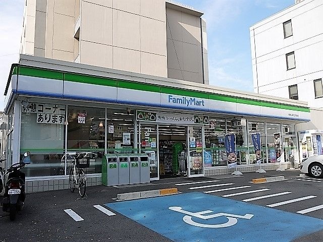 ファミリーマート和歌山県庁正門前店