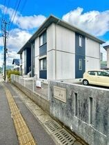 ソレイユ新替の外観