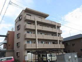 倉敷市新倉敷駅前4丁目の外観