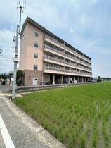 ライフコートの外観