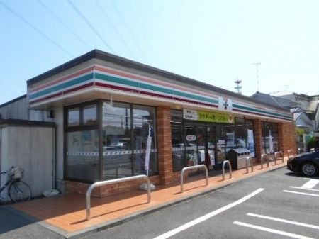 セブンイレブン 東大和向原4丁目店