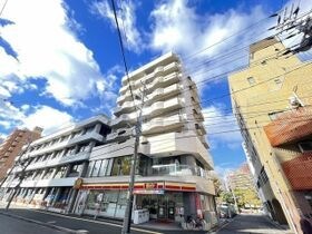 ポニクレール比治山の外観
