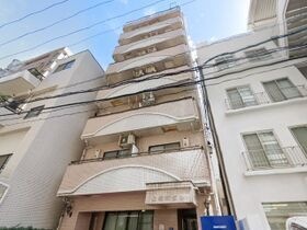 上幟町ビルの外観