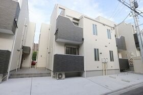 GRANDTIC R.I青崎の外観