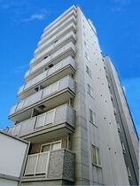 クロワール京橋の外観