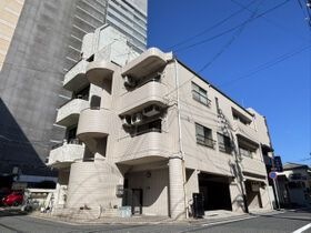 堀ビルの外観