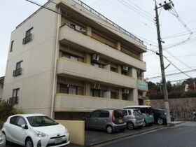 グリームマンションの外観