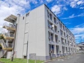 ビレッジハウス下更地2号棟の外観