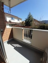 外からの目が気にならないバルコニーで洗濯物が干せます