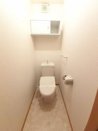 ゆったりとした空間のトイレです