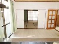 居間