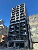 シーズンフラッツ新御徒町イーストの外観