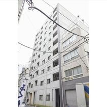 中央区日本橋本町1丁目の外観