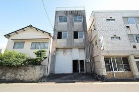 駒止町2丁目倉庫の外観