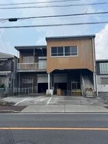 平手町店舗の外観