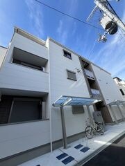 写真:SERIRIA CMFORT KUISEの外観