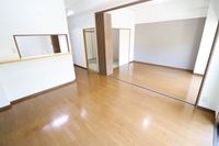 居間