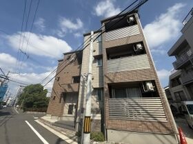 広島市中区広瀬北町の外観